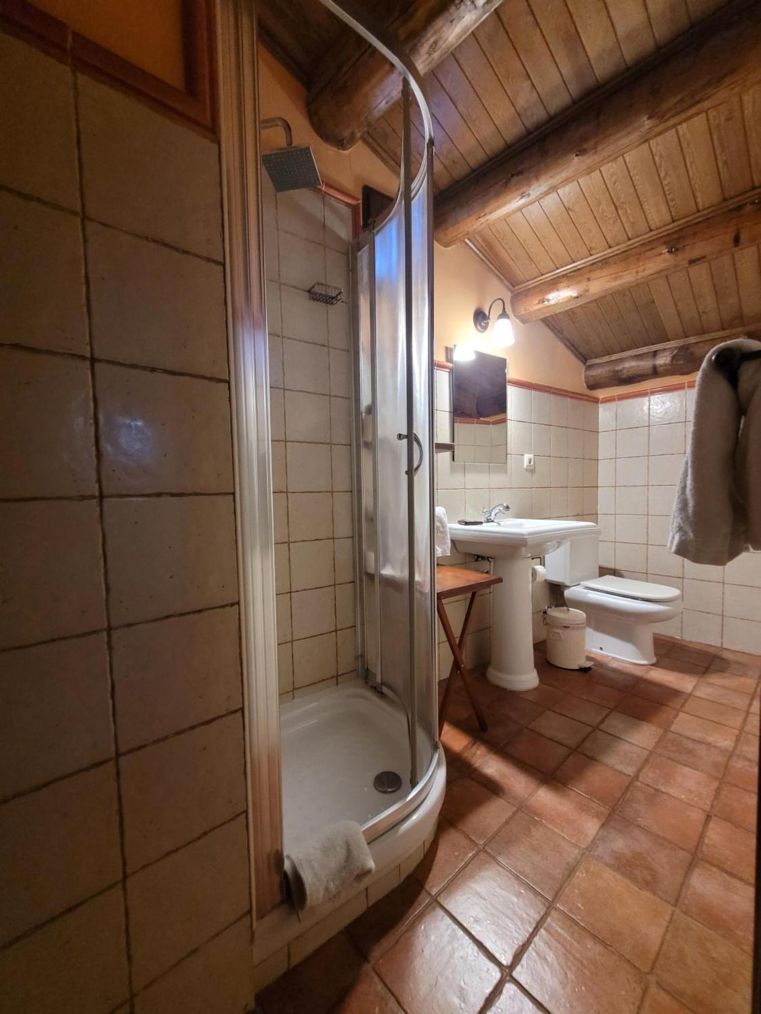 مبيت وإفطار Beranui Casa Macianet الغرفة الصورة